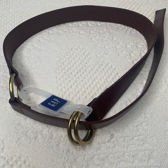 Gap Leather Belt - Picture 2 of 5